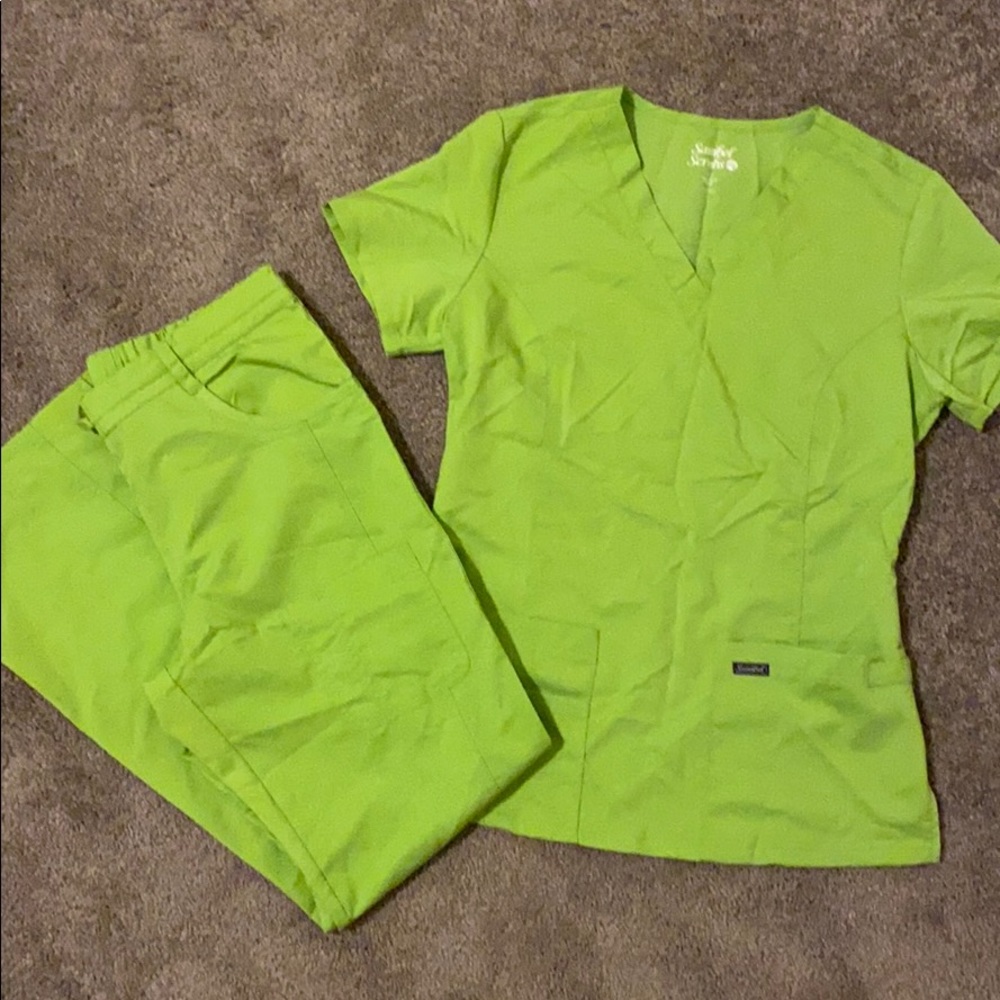 Sanibel scrubs size small